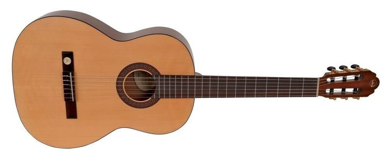 Guitarra clsica Pro Arte GC 130 A