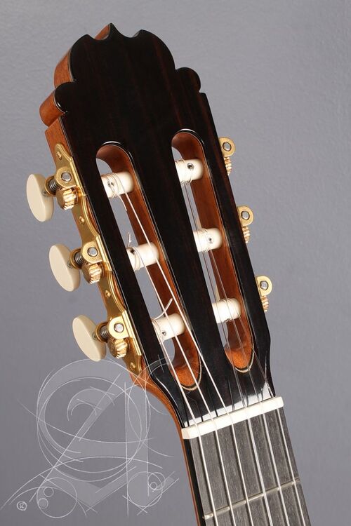 Guitarra Clsica Alhambra Luthier India Montcabrer