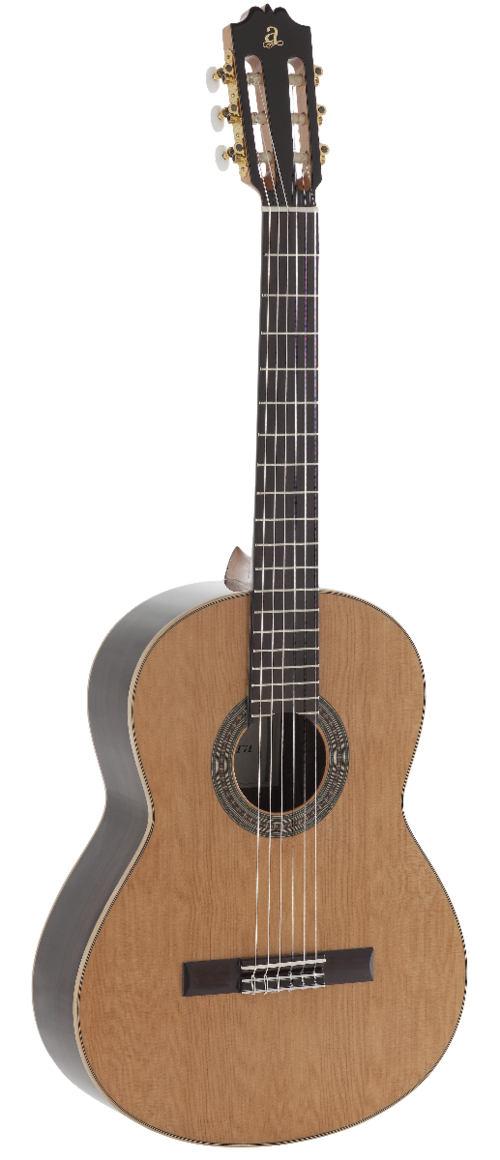Guitarra Clásica Admira A8 Serie Artesanía