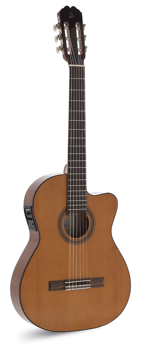 Guitarra Admira Málaga Electrificada Cutaway Cuerpo Estrecho Fishman Conservatorio