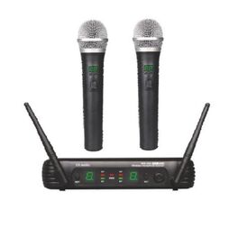 Dos Micrófonos Inalámbricos de Mano Ek Uhf
