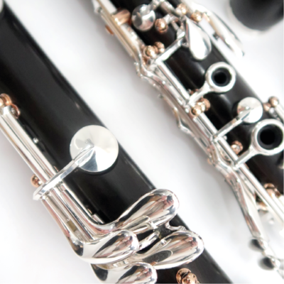 Clarinete Sib Boehm Star Granadillo 17 LLaves Plateadas y Pilares Oro Rosa