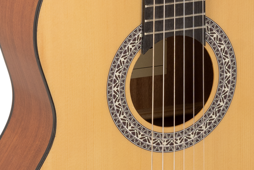 Guitarra Clásica Admira Alba 4/4 Serie Iniciación Brillo