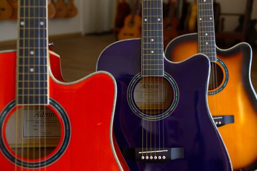 Guitarra Acústica Admira Tennessee Negra Brillo