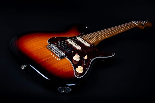 Guitarra Eléctrica Jet JS400-SB-HSS Sunburst