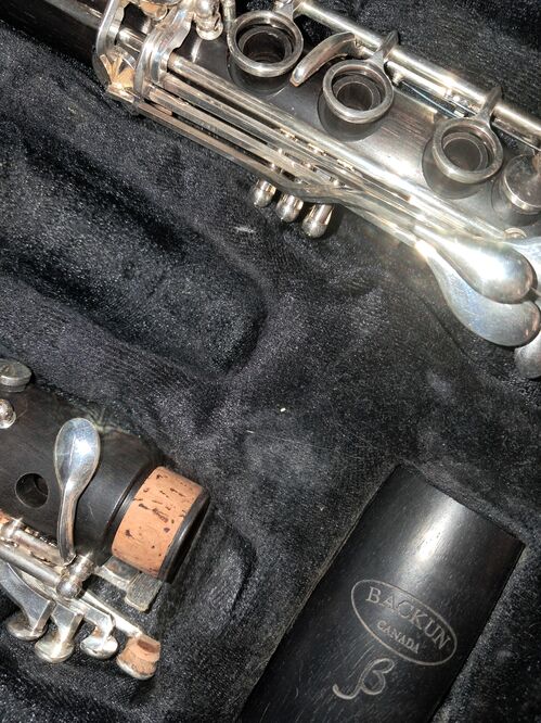 Clarinete Backun Beta Reacondicionado 17 Llaves Plateadas Madera Granadilla Sib