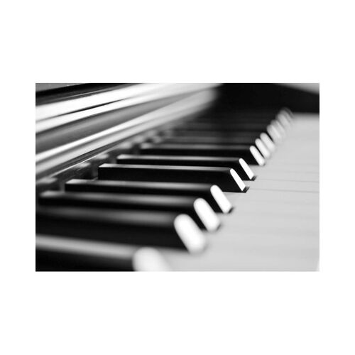 GC24 Postal de felicitacin blanco y negro piano
